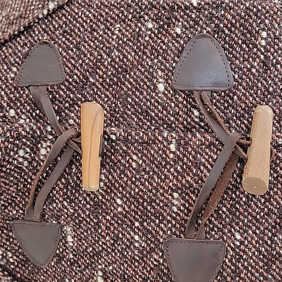 EUC ZARA Brown Wool Tweed Short Jacket with Leather & Wood Toggle Closures SZ: M - Picture 7 of 14